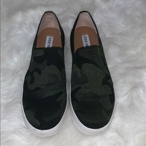 Steve Madden slip on shoes. Size 9. Lightly worn